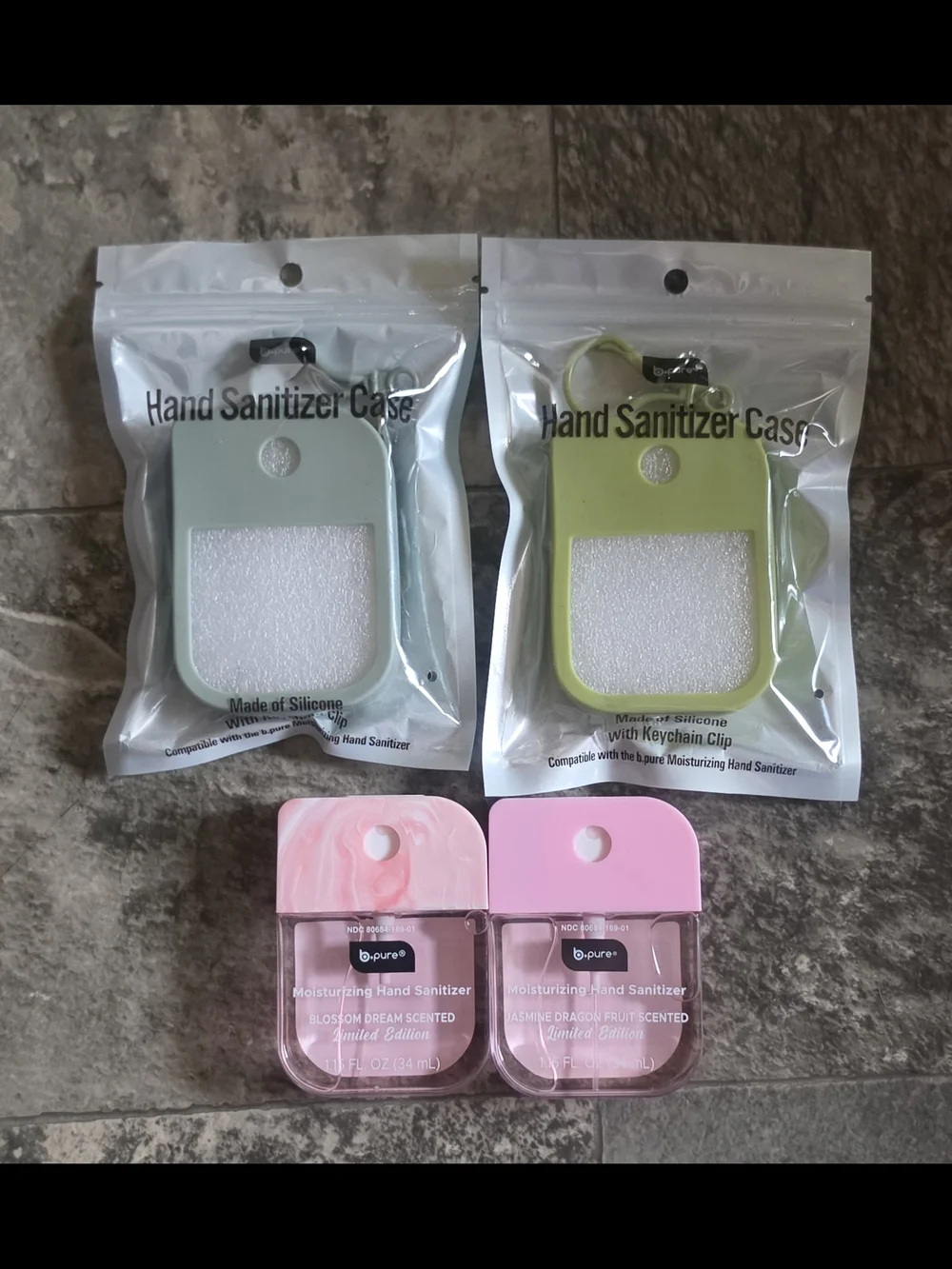 Moisturizing Hand Sanitizer Spray with Silicone Hand Sanitizer Cases - BNIB